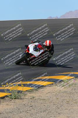 media/Mar-20-2023-Moto Forza (Mon) [[d0bbc59e78]]/1-A Group (Green)/Session 2 (Bowl)/
